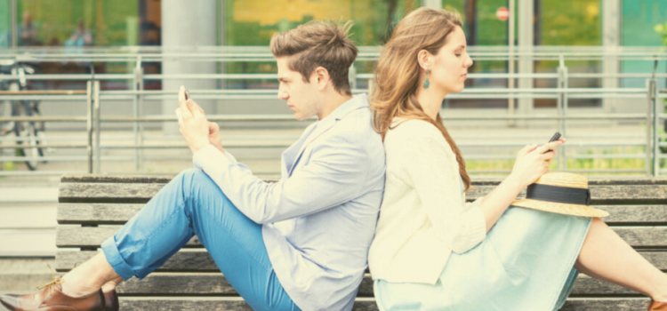 3 Warning Signs of Bad Communication in Your Marriage