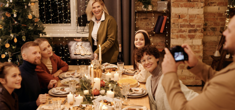 How To Handle The Stressful Holidays Around Extended Family