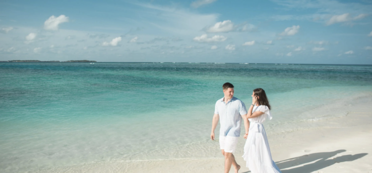 Why Couples Need To Take Romantic Vacations Together